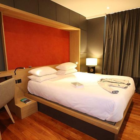 Hotel Du Commerce Spa Saint Gaudens Kültér fotó